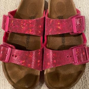 Birkenstock girls pink size 34